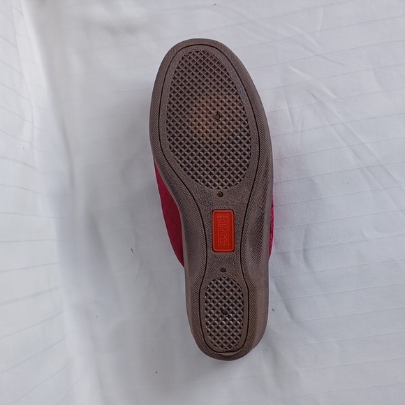 Tender Tootsies "Wine" Velour Scuff Slipper NEW- Sz. 7 - Picture 6 of 11